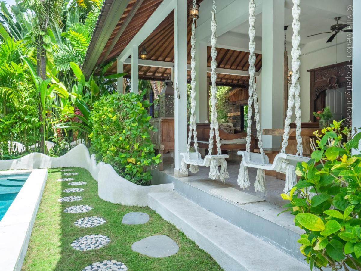Villa Enjoy - Seminyak Center Exteriör bild